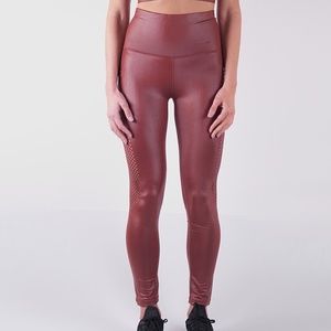 Diamond Vented Liquid Leggings